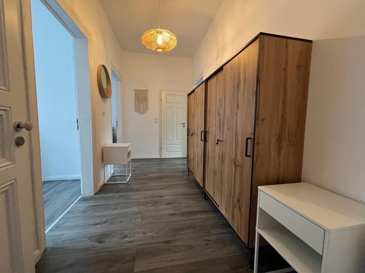 Direkter Moselblick I Altbau I 4 Personen I Terrasse Apartment Sankt Aldegund Luaran gambar